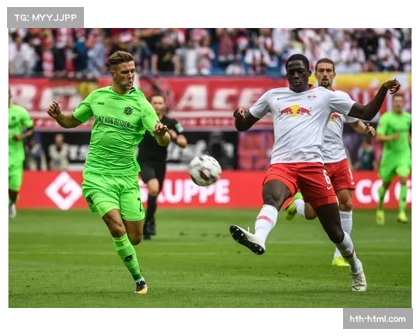 通讯：沙尔克04青年军客场挑战法兰克福的全过程，聚焦其4-3-3攻击阵型的实践